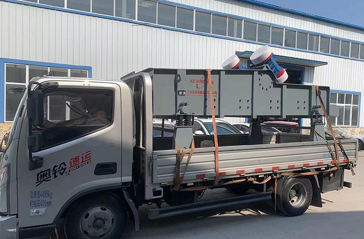 直線篩的電機(jī)安裝位置有幾種？有什么區(qū)別